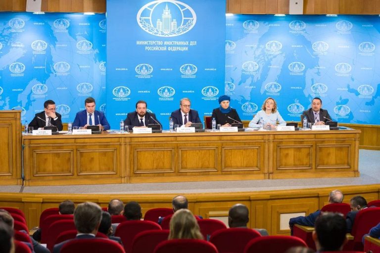 “Rusya İslam Dünyası Toplantısı ” Kadirov ve Çeçenya olmadan yapıldı.
