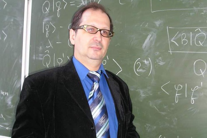 Profesör Murat Hokonov üniversiteden kovulmasına yeniden itiraz etti